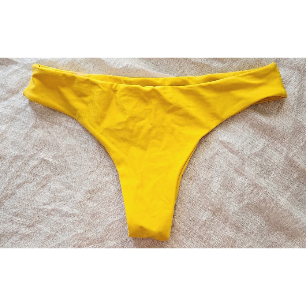 SHEIN Yellow High Cut Bikini Bottom